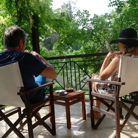 Mr. Dim Exclusive Apart Otel 2*