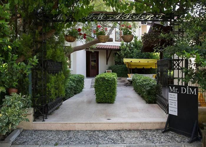 Aparthotel Mr. Dim Exclusive 2*