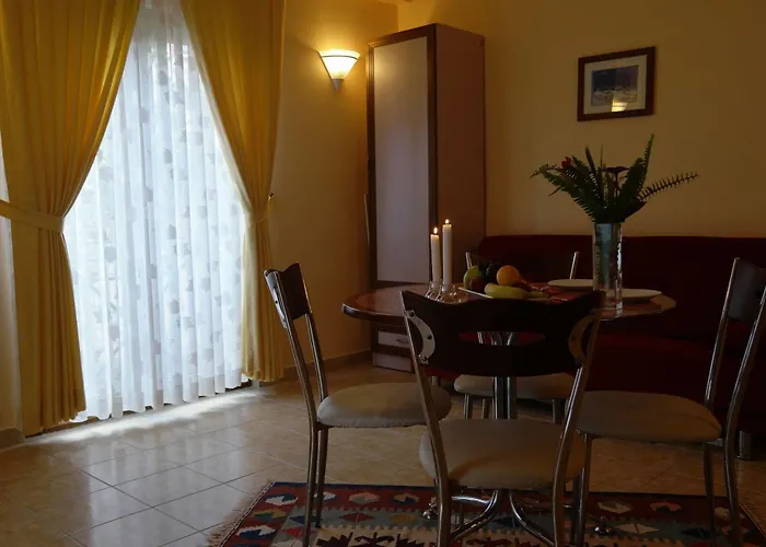 Апарт-отель Mr. Dim Exclusive Apart 2*