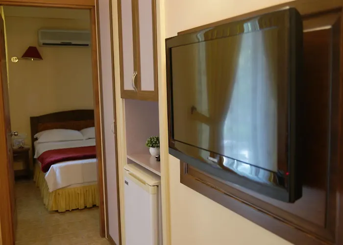 Aparthotel Mr. Dim Exclusive 2*